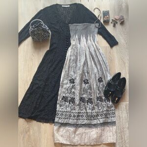 Lapis Black & Gray Floral Maxi Dress